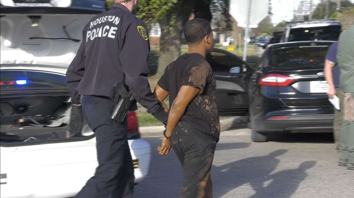 Houston teen accused of killing godparents captured in Third Ward