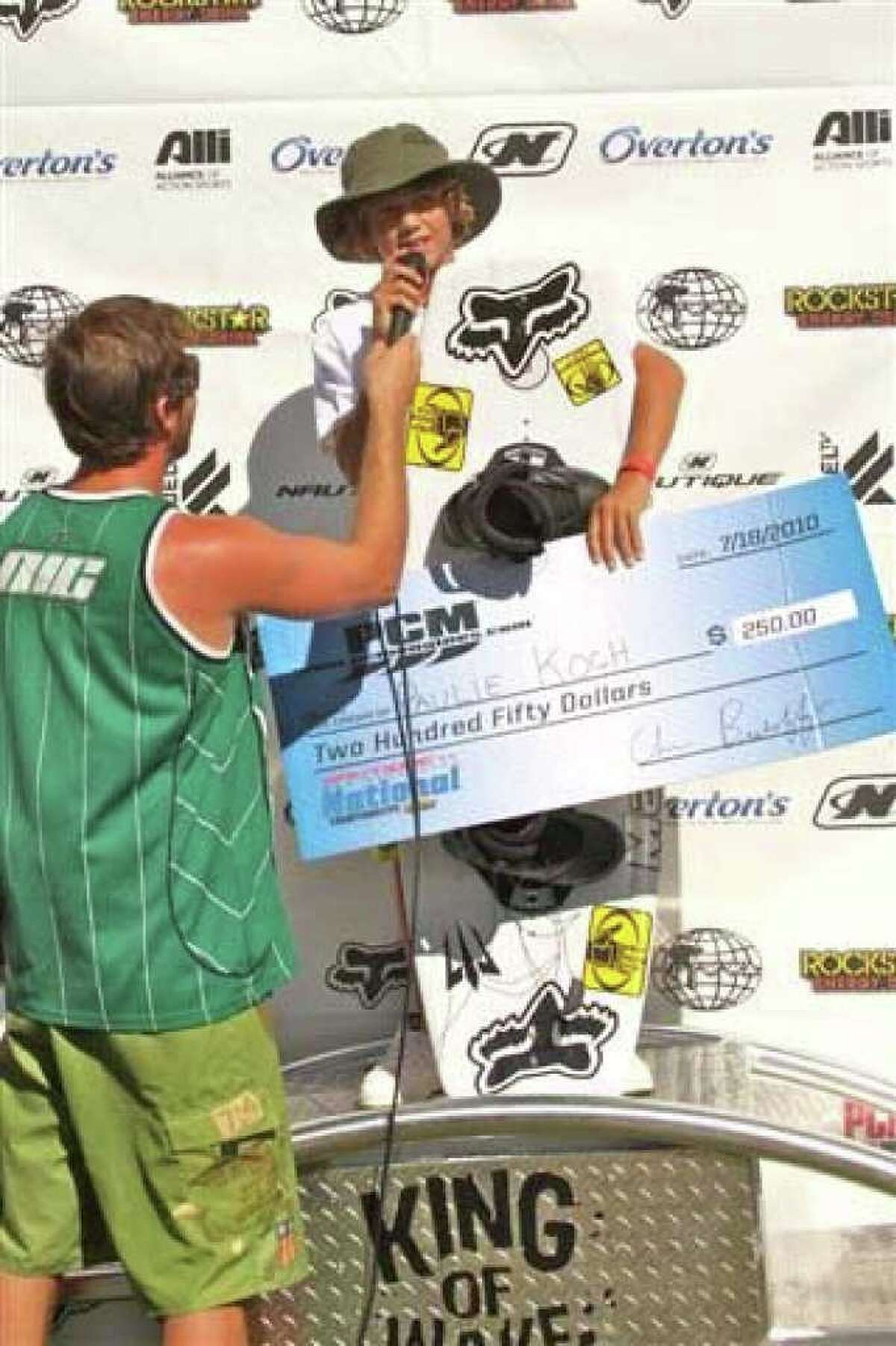 Old Greenwich's Koch siblings taking wakeboarding by storm