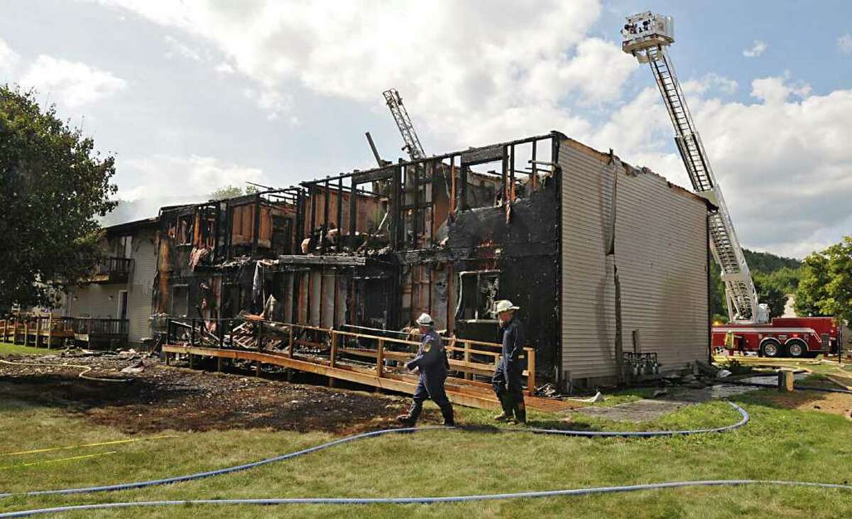 Wilton fire probe planned