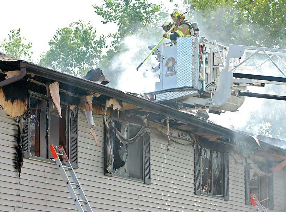 Wilton fire probe planned
