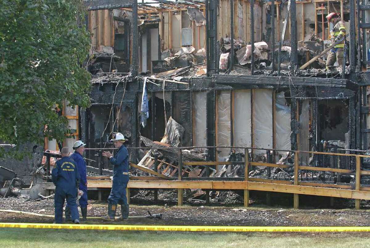 Wilton fire probe planned