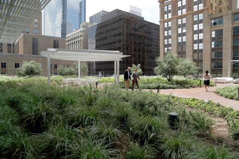 Boston Buyer Spends 373m On Bank Of America Tower Houston Chronicle