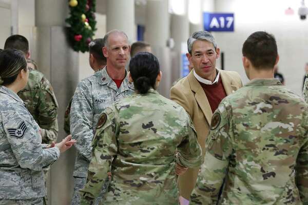 goodfellow afb christmas exodus 2020 Thousands Of Soldiers Airmen And Sailors Leaving San Antonio For Holiday Exodus Expressnews Com goodfellow afb christmas exodus 2020