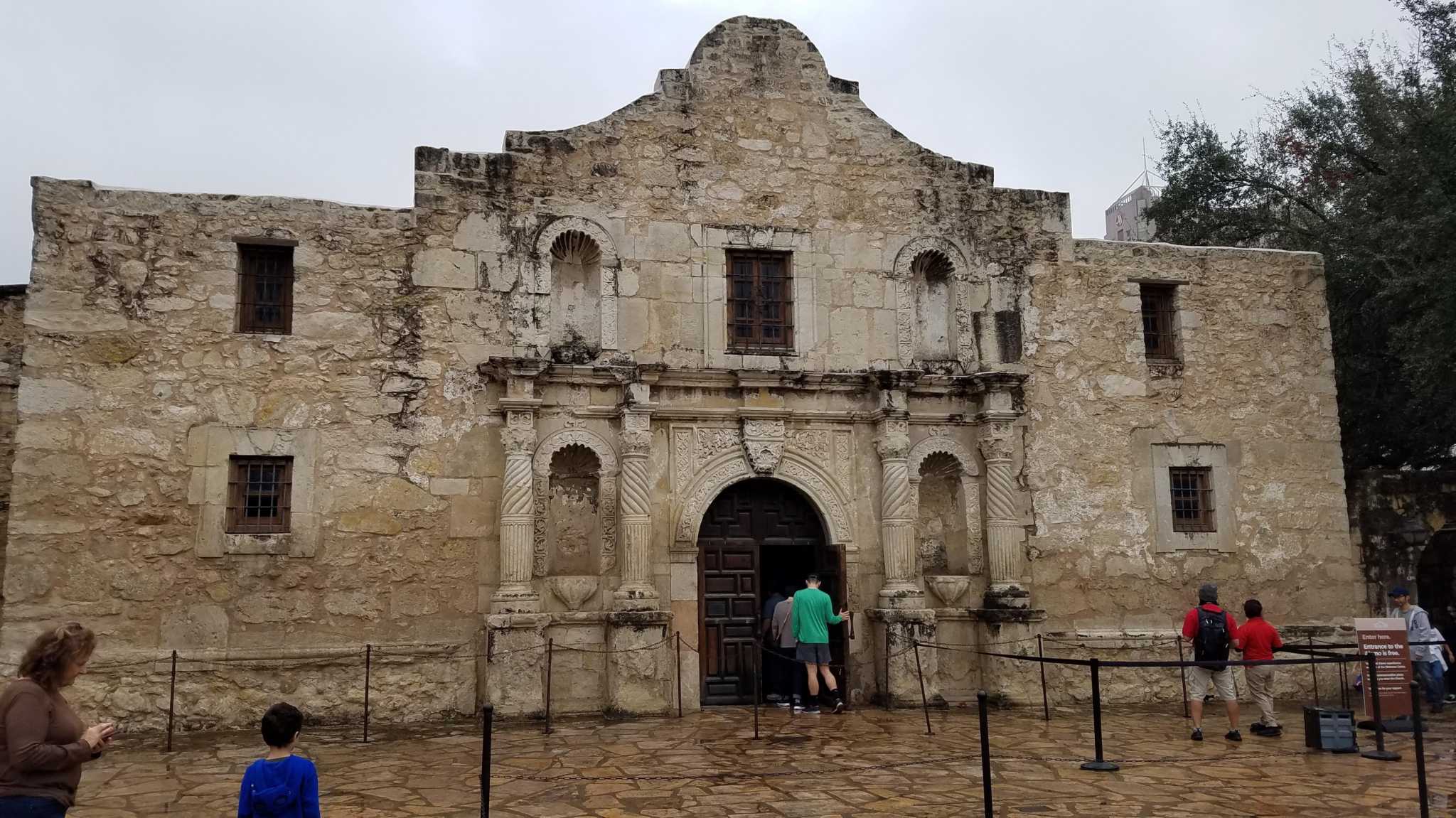 No, Texas has no plans for Santa Anna statue at Alamo - Houston Chronicle