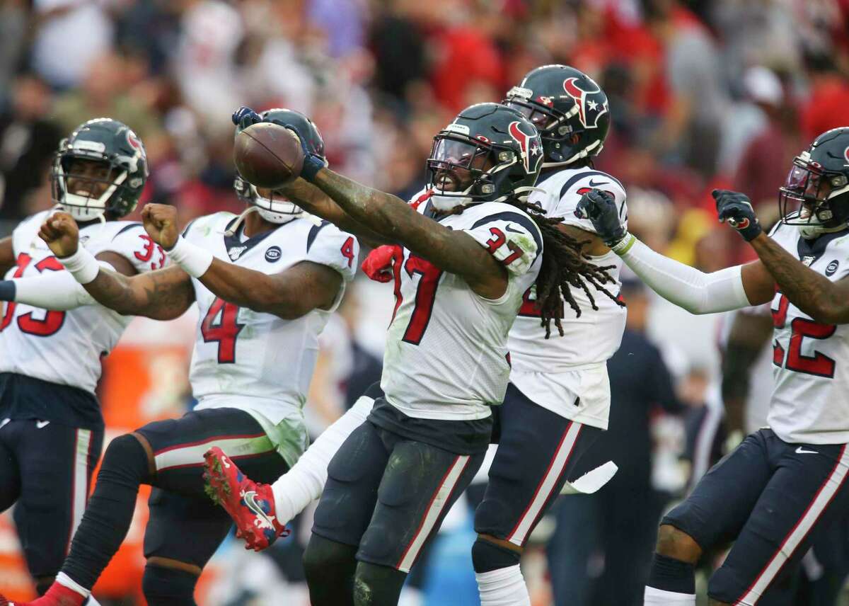 NFL: Texans win AFC South title with victory over Bucs