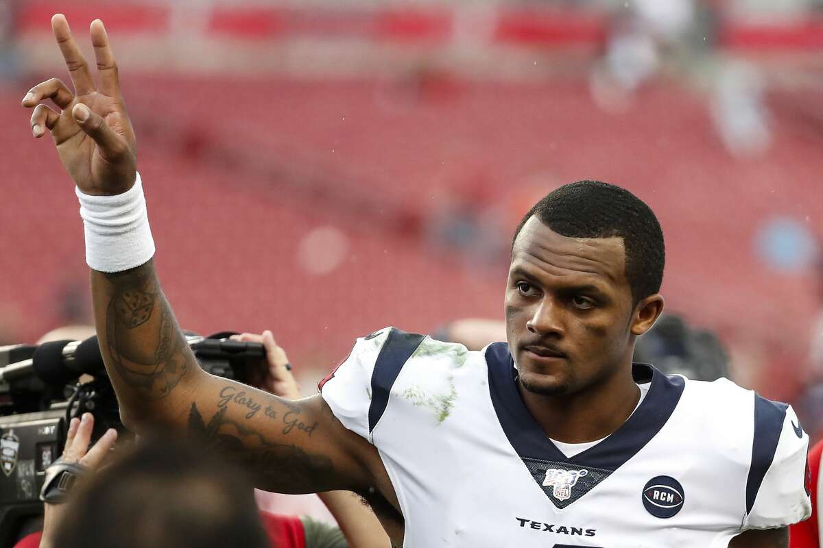 Houston Texans quarterback Deshaun Watson (4) waves to the fans as he leaves the field after the Texans 23-20 win over the Tampa Bay Buccaneers at Raymond James Stadium on Saturday, Dec. 21, 2019, in Tampa.