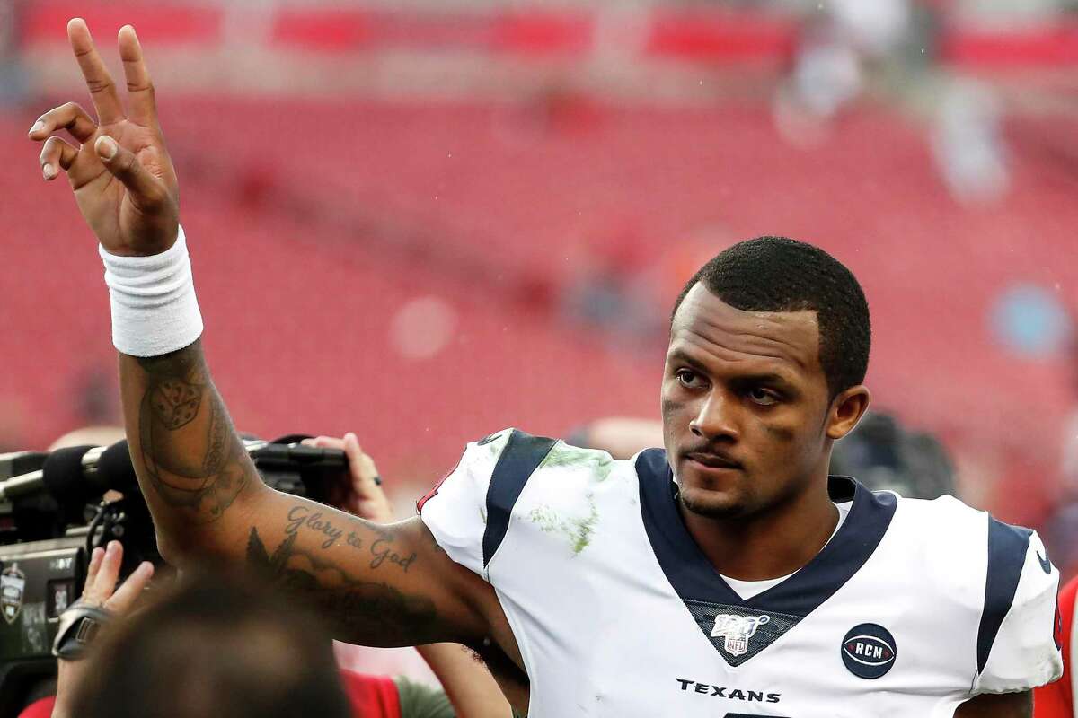 Texans' Deshaun Watson authors book called 'Pass it On