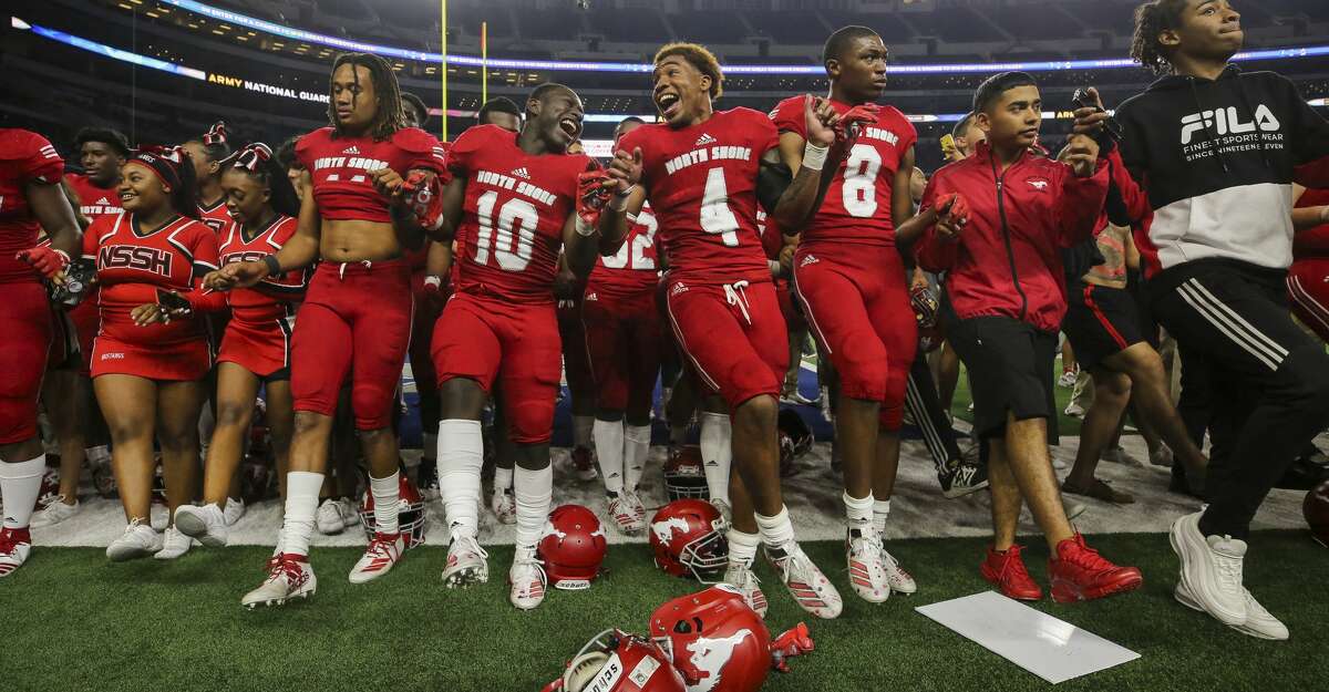 The North Shore football team celebrates after defeating Duncanville 31-17 in the UIL 6A Division 1 State Championship at AT&T Stadium Saturday, Dec. 21, 2019, in Arlington, Texas.