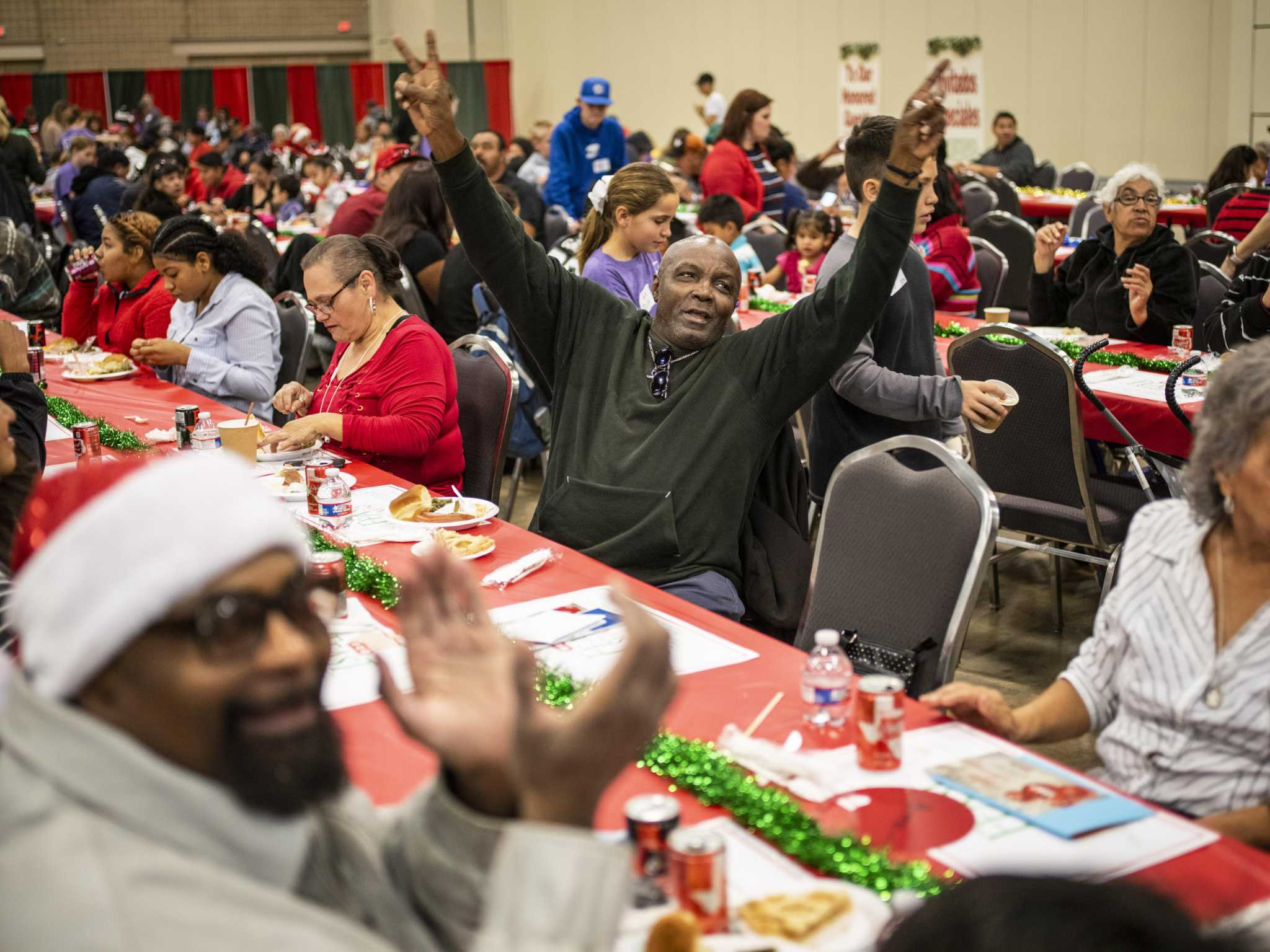 Annual Feast of Sharing brings thousands downtown for a holiday meal