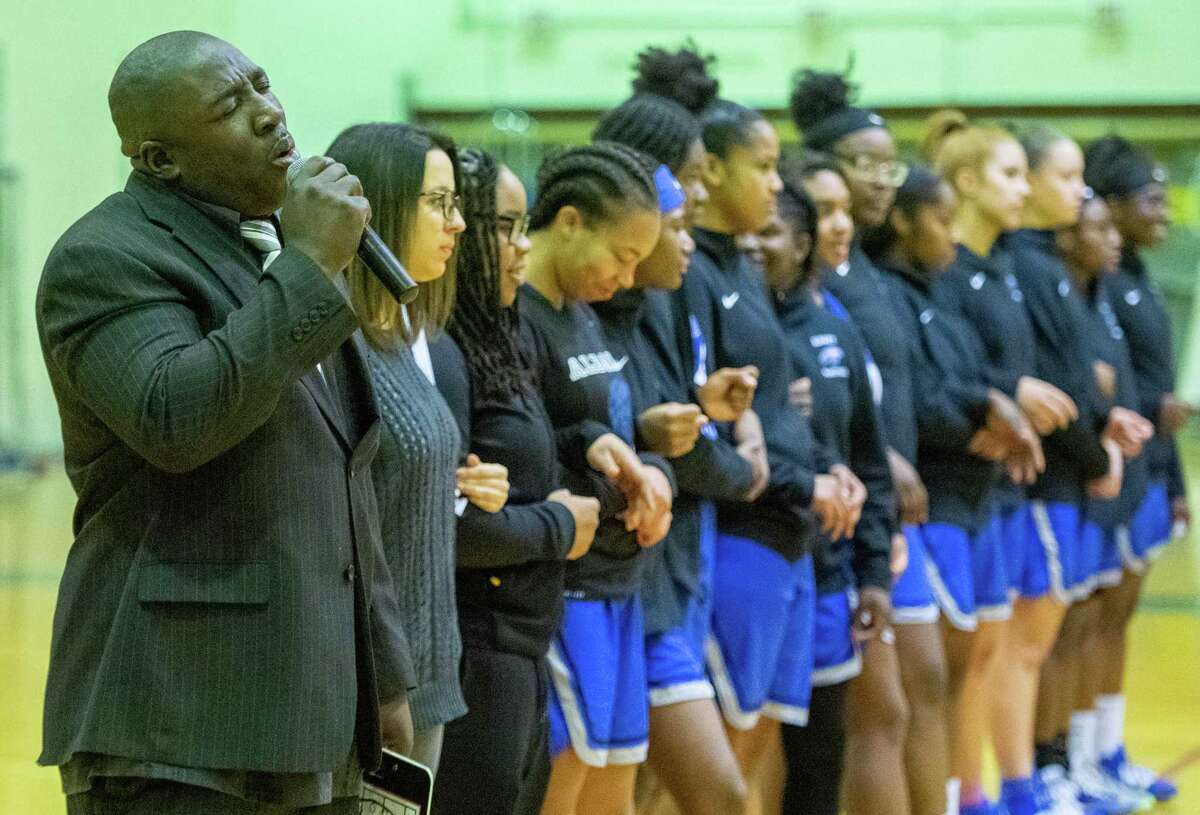 Albany High overwhelms Frederick Douglass 7151 in girls' basketball