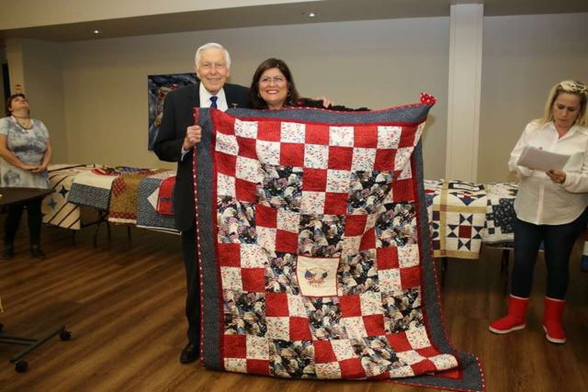 Quilting For A Cause Golden Needles Quilt Guild Sews For Charities   1200x0 