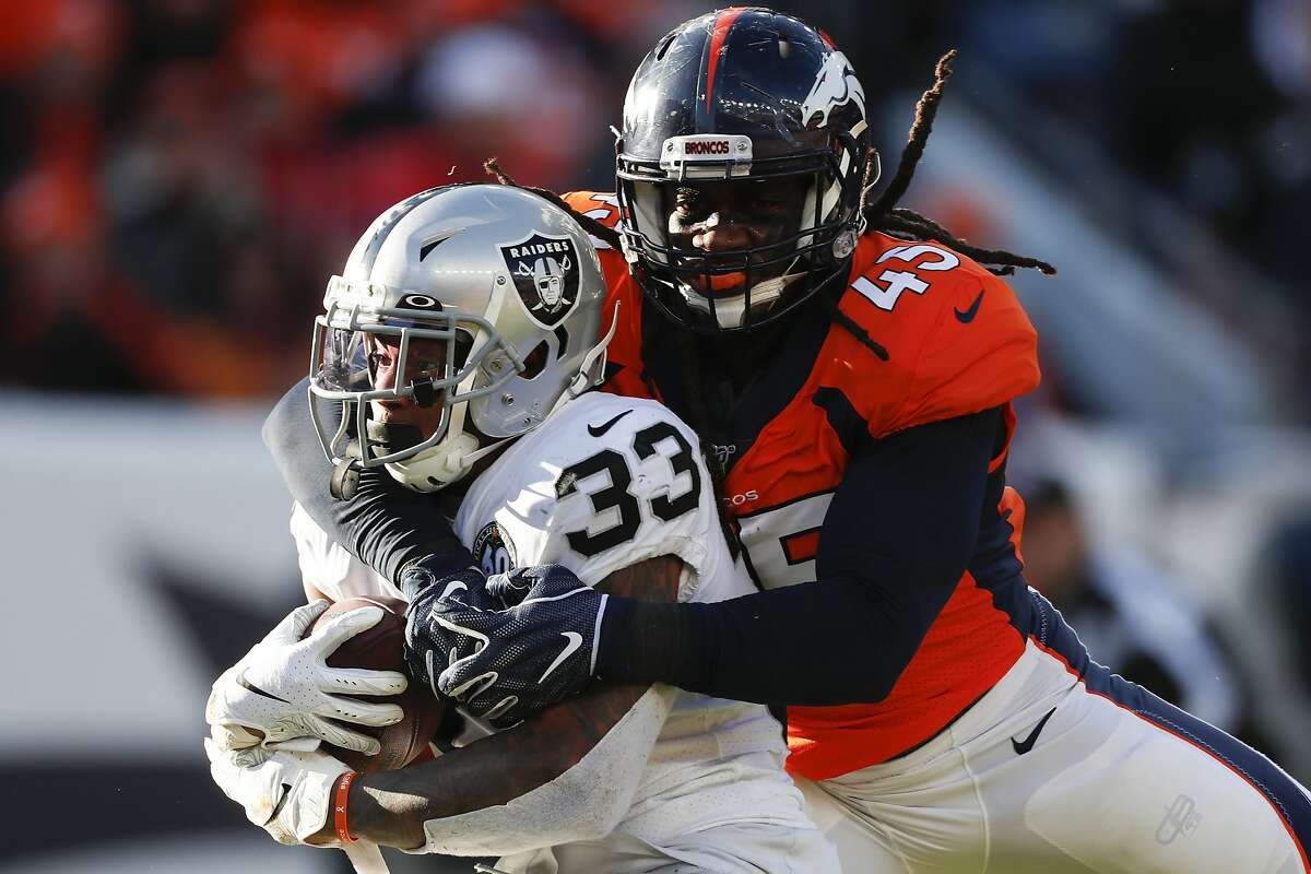 NFL: Denver Broncos at Oakland Raiders