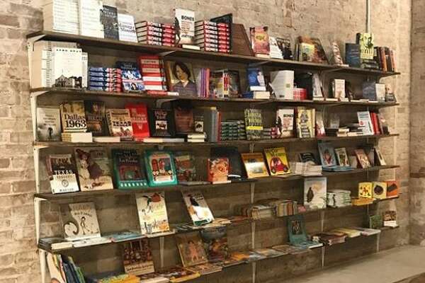 Downtown Laredo Bookstore Opens For Business Houstonchronicle Com