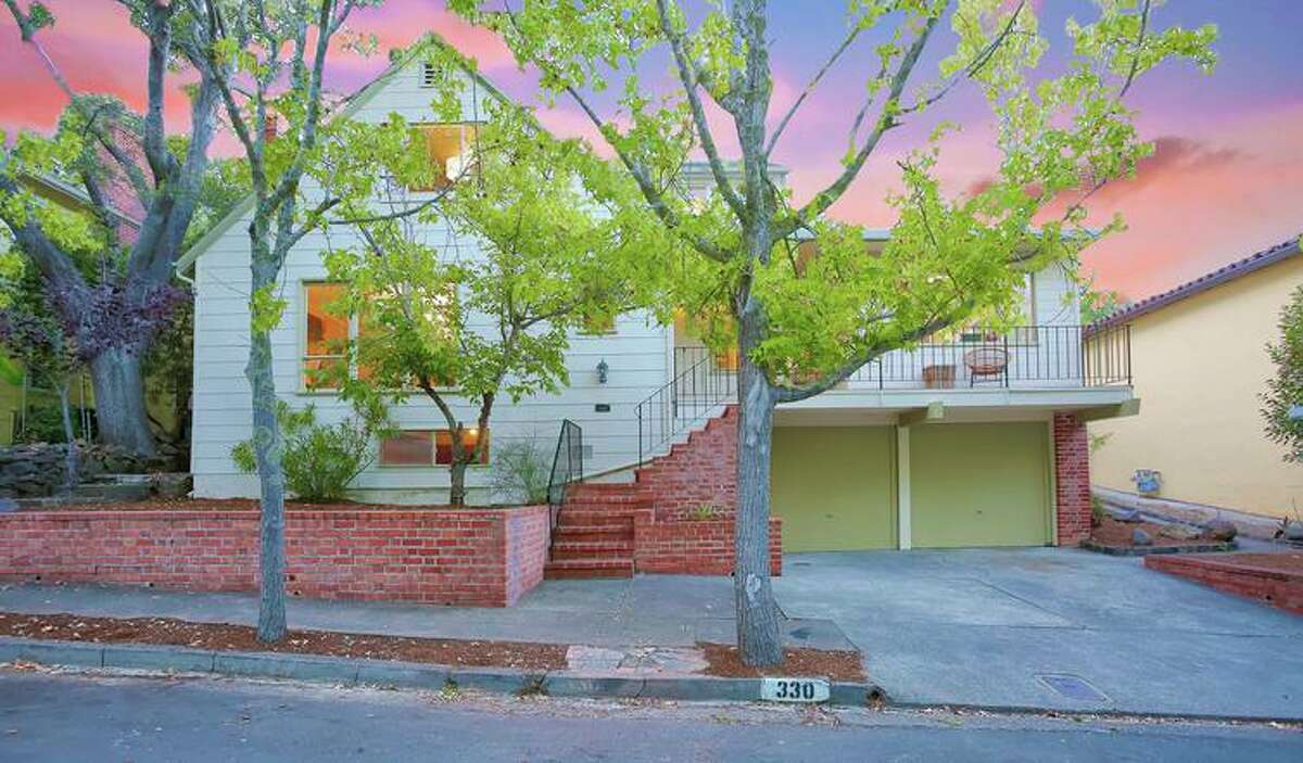 Fivebedroom minutes from downtown San Rafael open Sunday