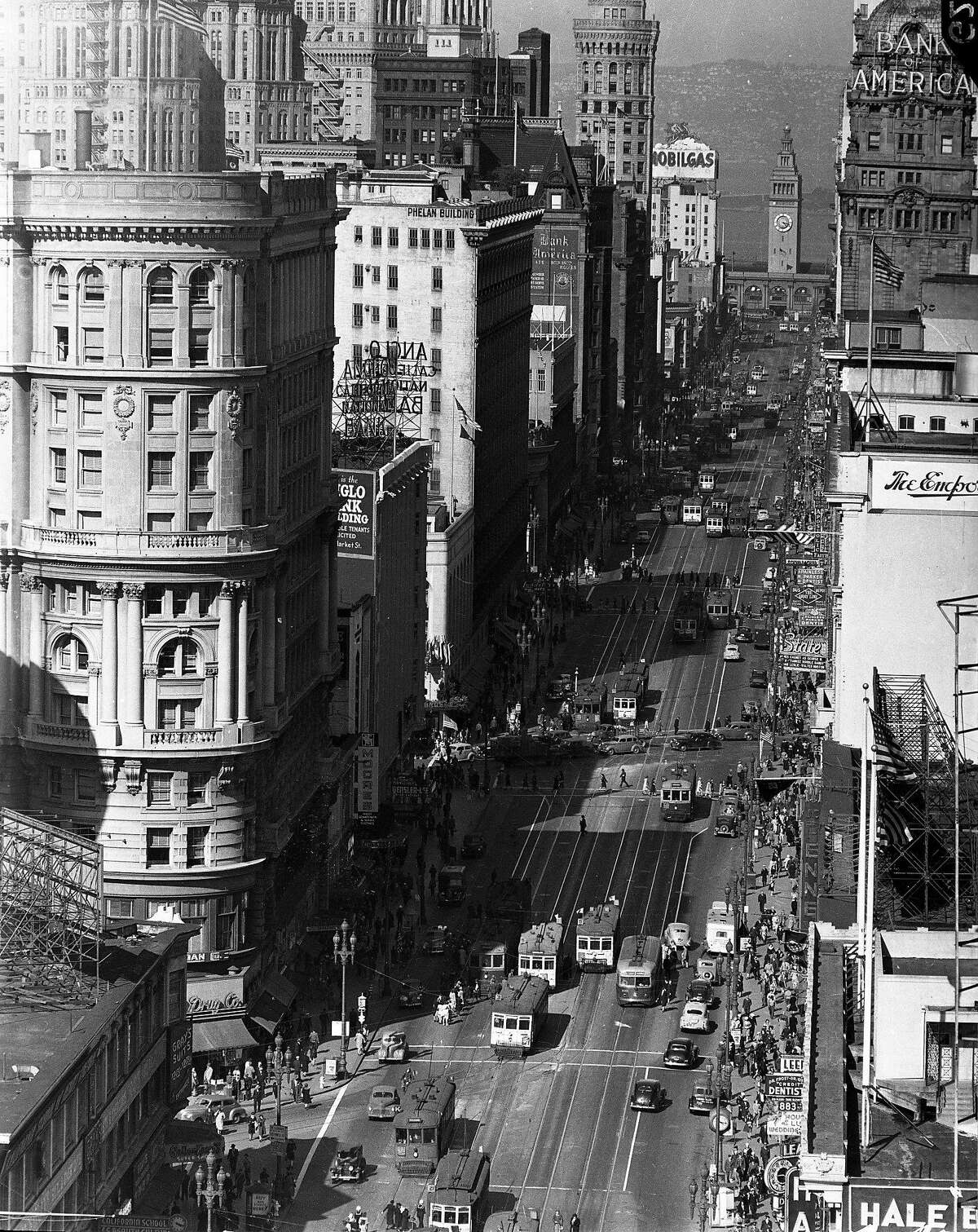 Archive find: 100-year-old photos of Market Street’s public past — and ...