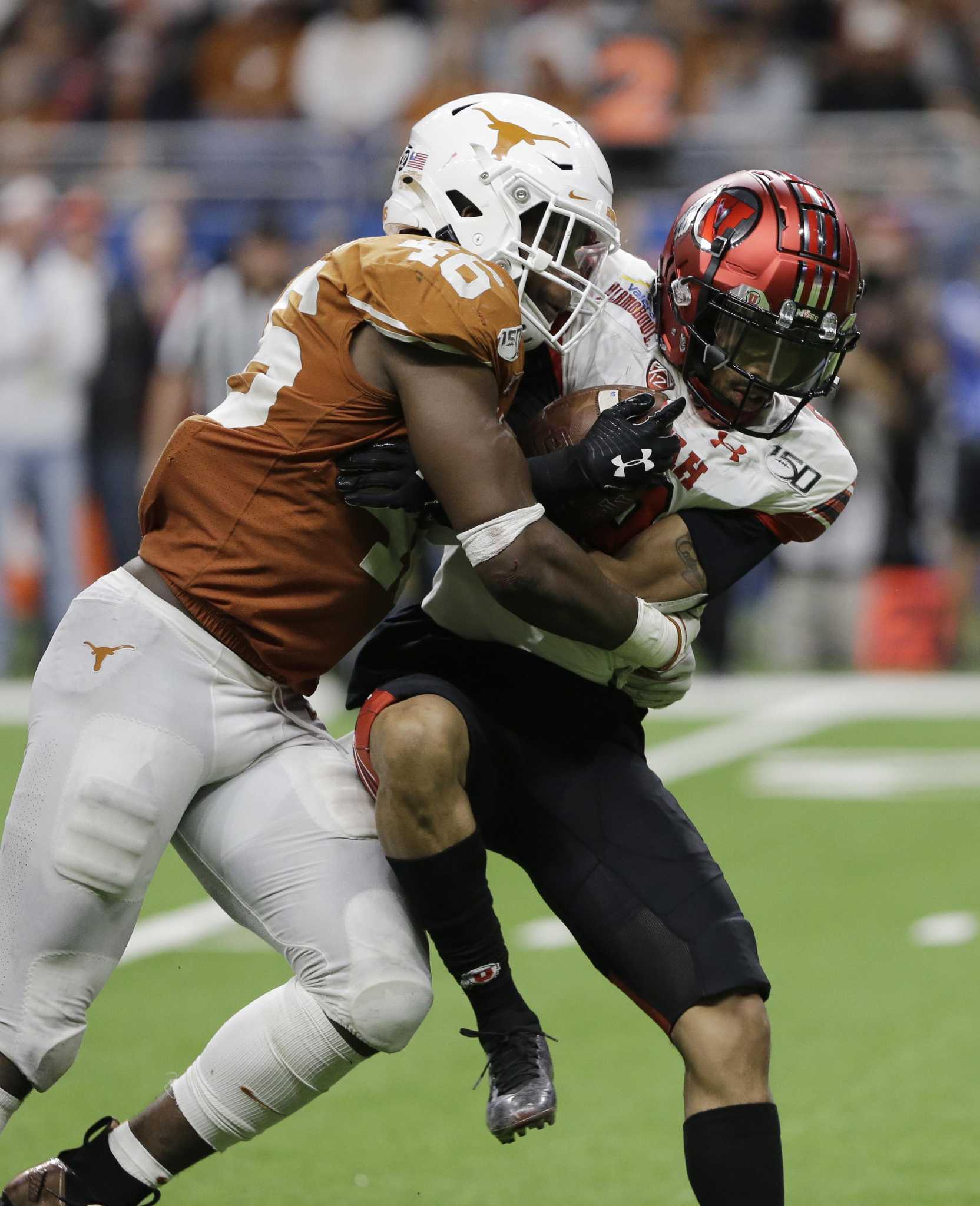 NCAA FOOTBALL: Oak Ridge alum Ossai a budding star for Texas