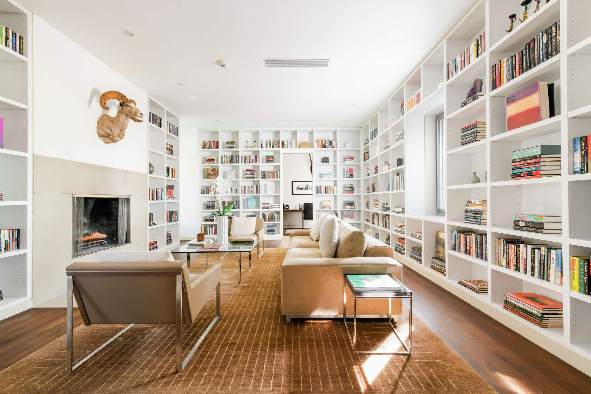 Book a Marfa, Texas ranch made famous by Beyonce, built by renowned ...