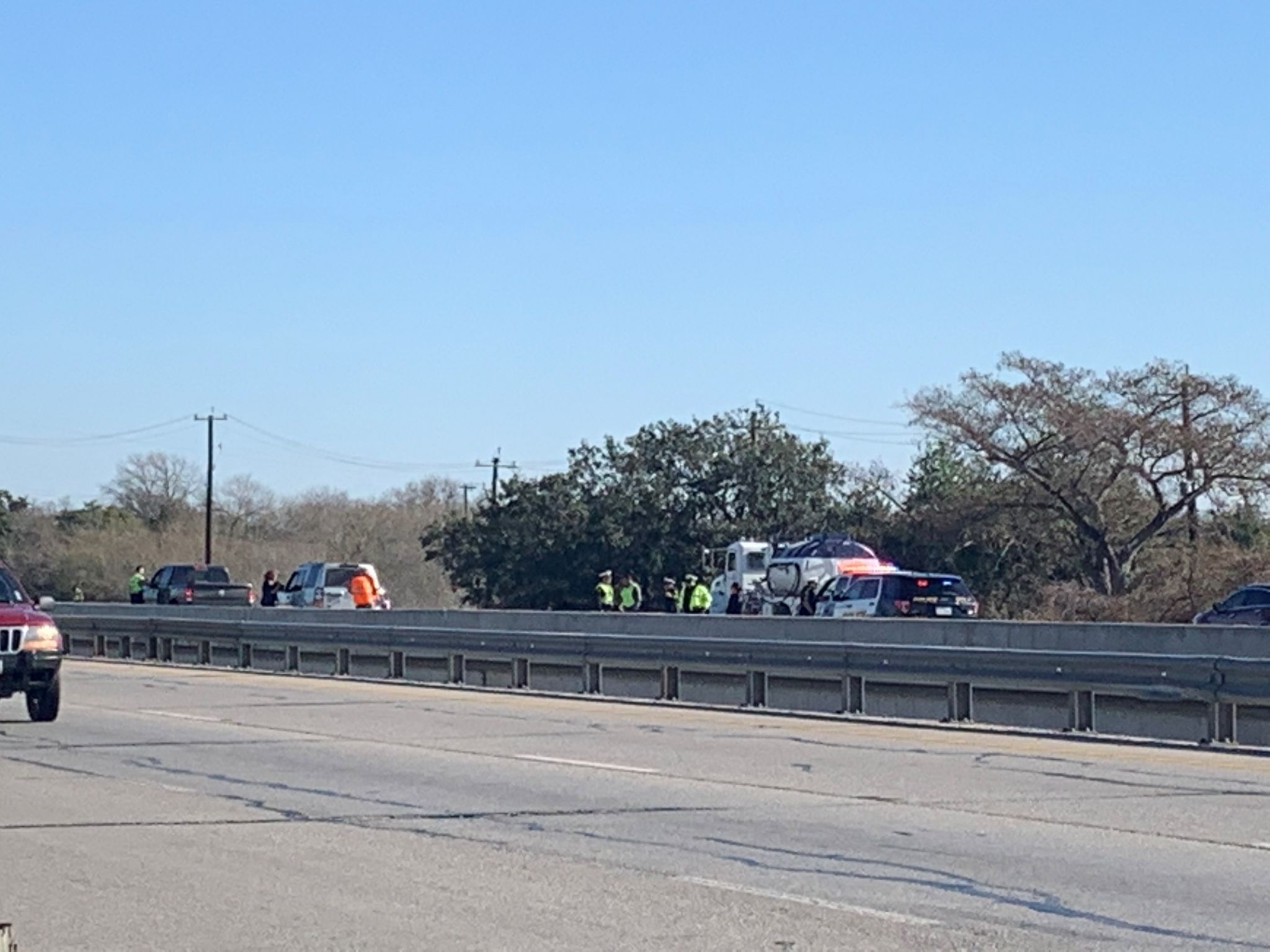 Update I 35 Reopens After Police Shut Down Northbound Lanes For Fatal Accident