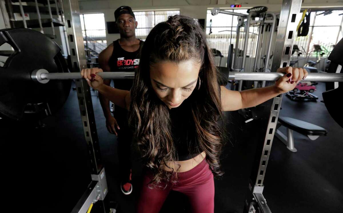 Trainer helps Cintia Guerra find internal motivation, physical ...