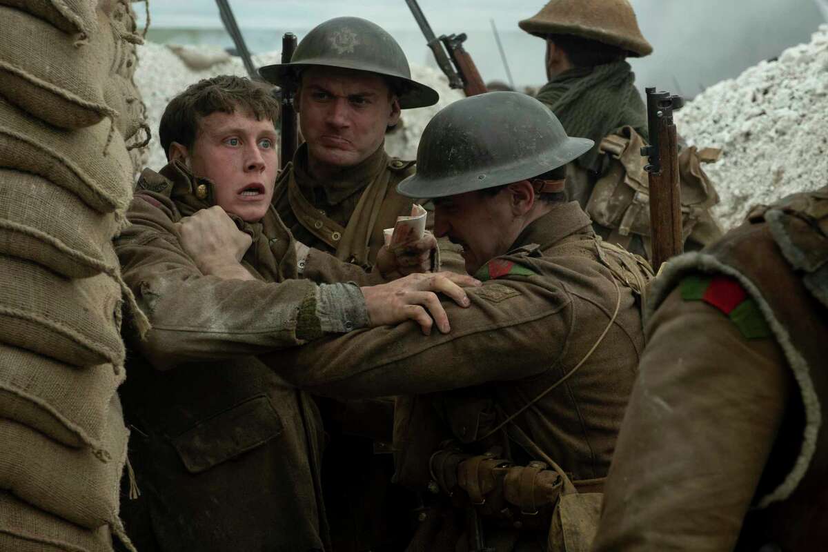 Schofield (George MacKay) with fellow soldiers in '1917'