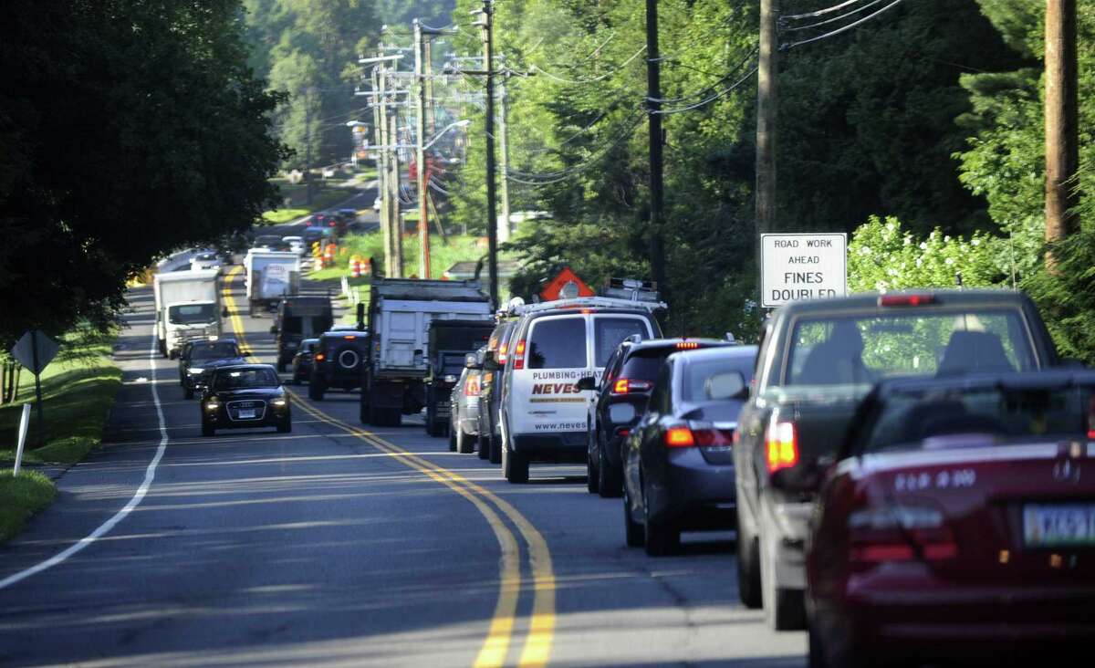 Morning traffic on Route 35, near the intersection with Farmingville Road heading into downtown Ridgefield is congested, Tuesday, July 26, 2016. A new DOT Plan will replace traffic lights at the intersection of Rt. 35, Copps Hill Road and Farmingville Road.