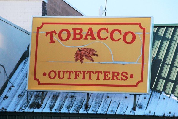 FDA raises smoking age from 18 to 21