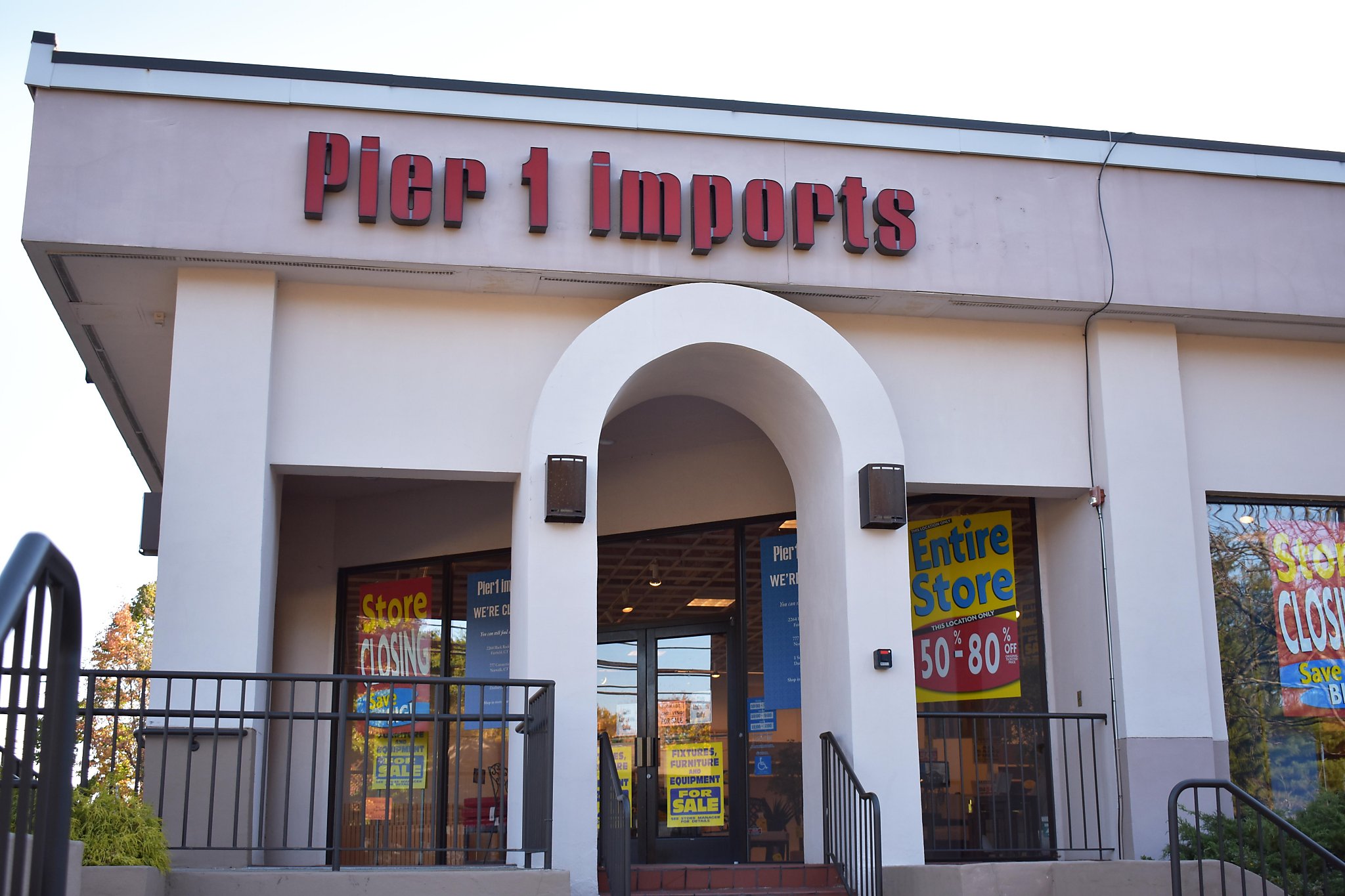 Pier 1 Imports to liquidate as soon as it can get its stores open