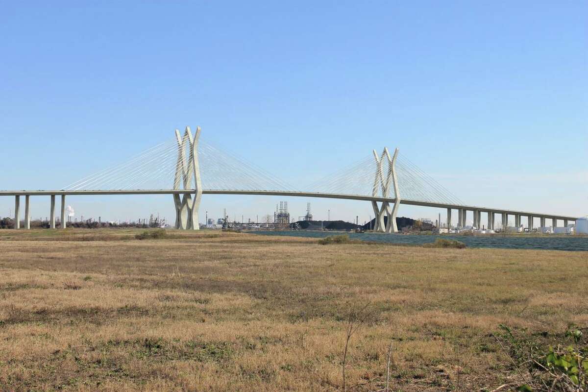 Harris County to halt Ship Channel Bridge construction to correct ...