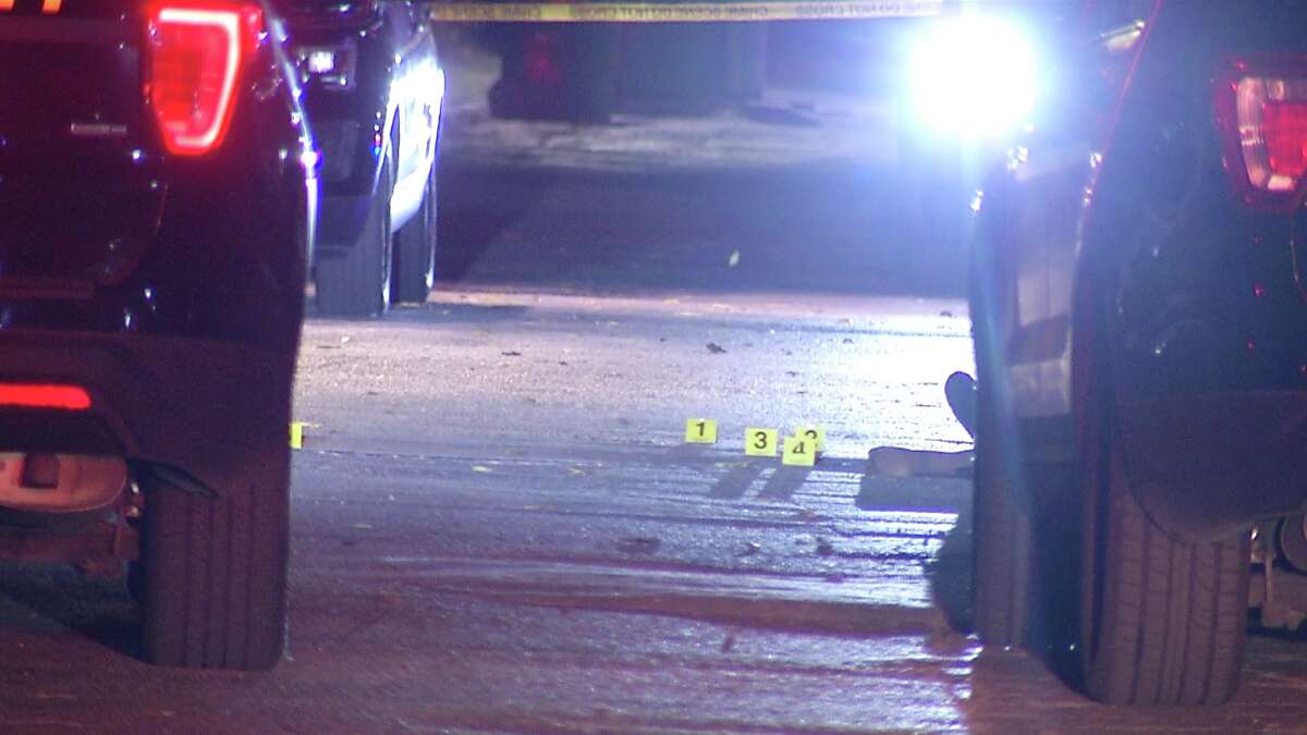 San Antonio police are investigating after a body was found in the parking lot of a Northwest Side apartment complex Tuesday morning.