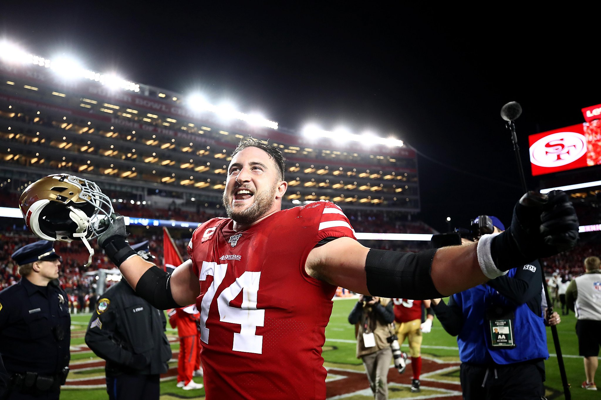 Joe Staley is so excited before 49ers games, he barely can fall