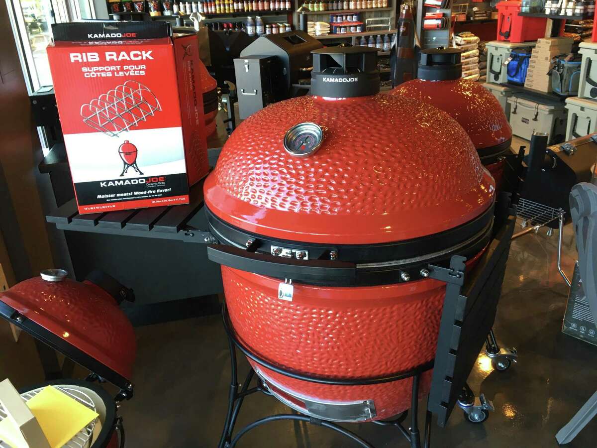 New Helotes barbecue supply store stocks grills, charcoal, wood, sauces