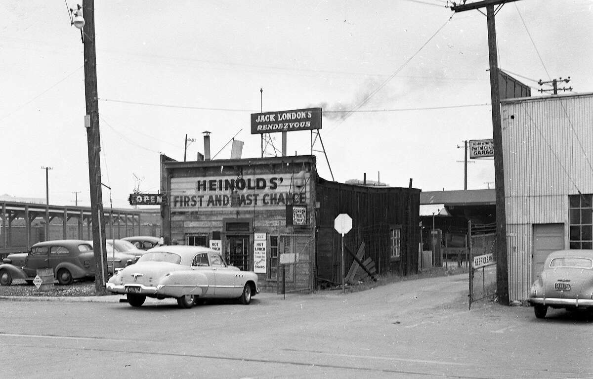 Heinhold's First and Last Chance saloon at Jack London Square, in Oakland, April 24. 1952 Heinhold's First and Last Chance