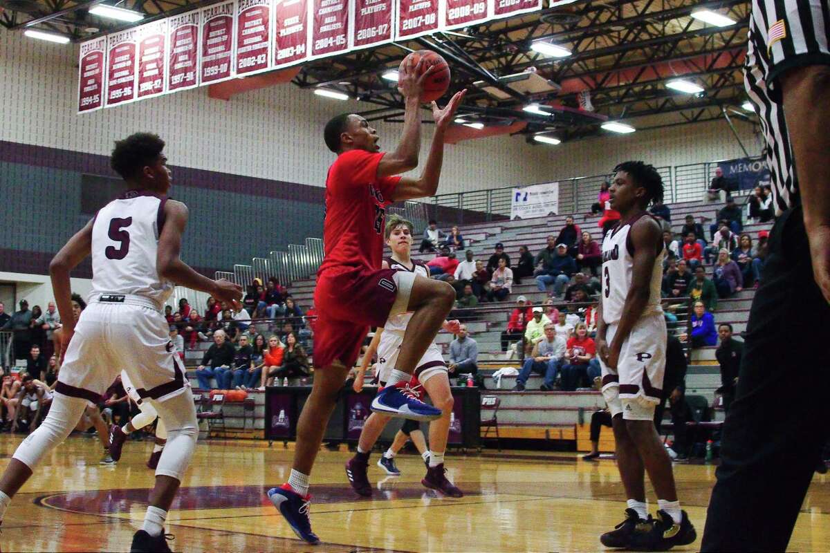 Boys’ basketball Pearland holds off Dawson for 5447 win