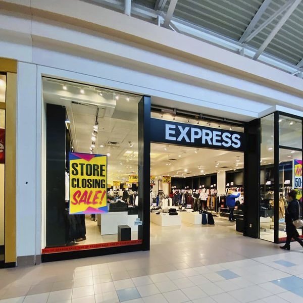 Express store in Midland Mall to close