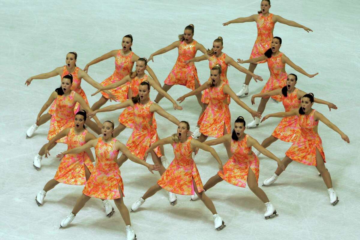 Five Things You Should Know About Synchronized Skating ...