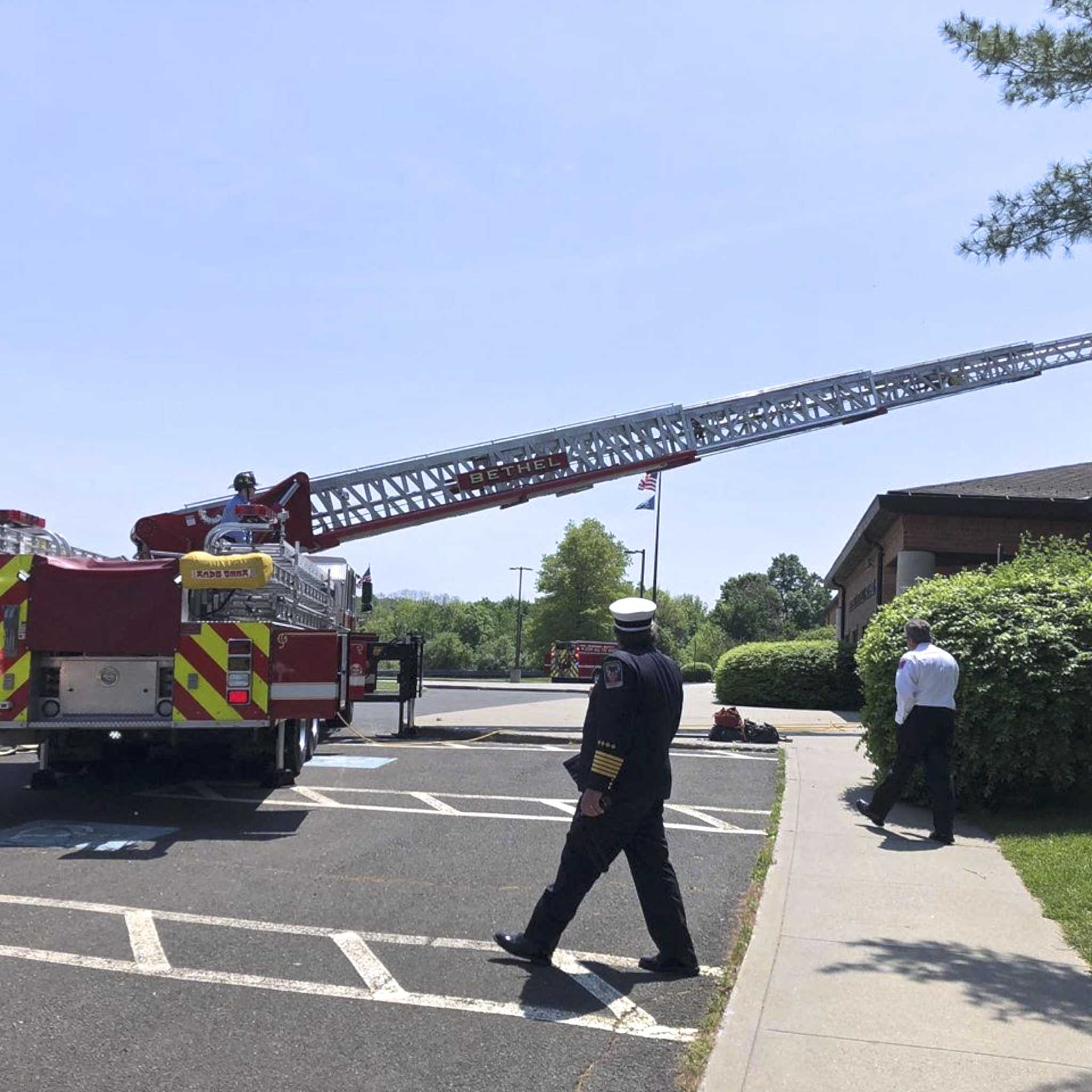 Broken ladder truck prompts Bethel mutual aid questions