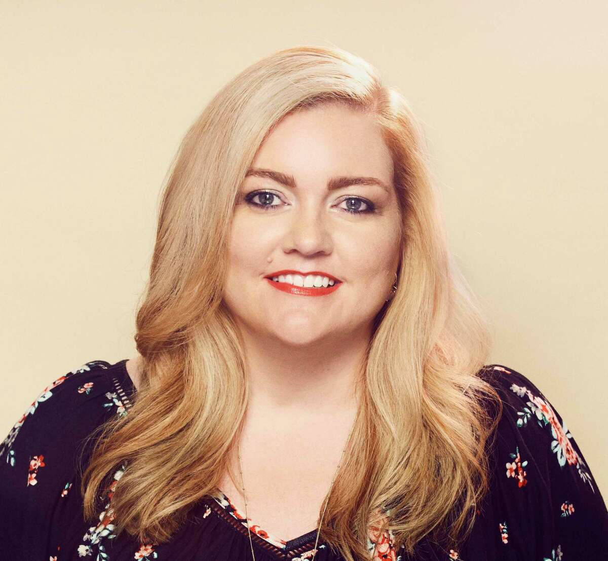 Texas novelist Colleen Hoover to speak on new book, &#039;Regretting You&#039;