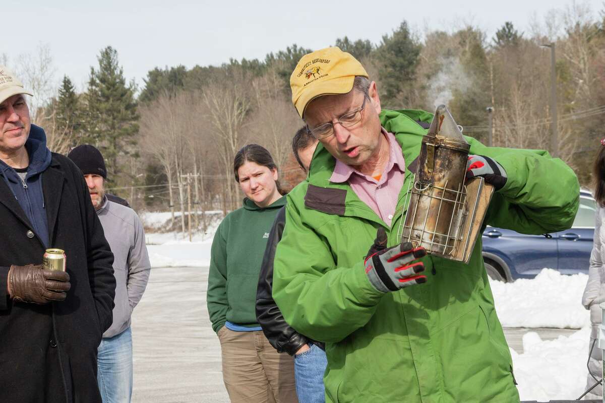 Connecticut Beekeepers Association