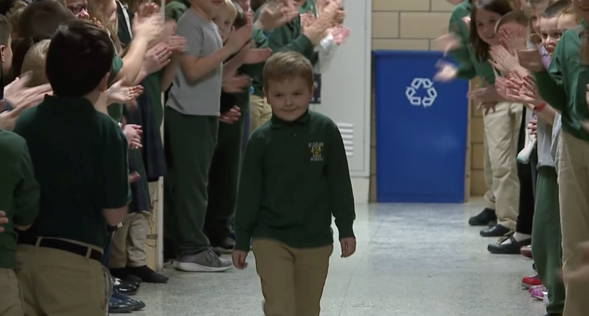 6-year-old boy comes to school after final chemo treatment to surprise ...