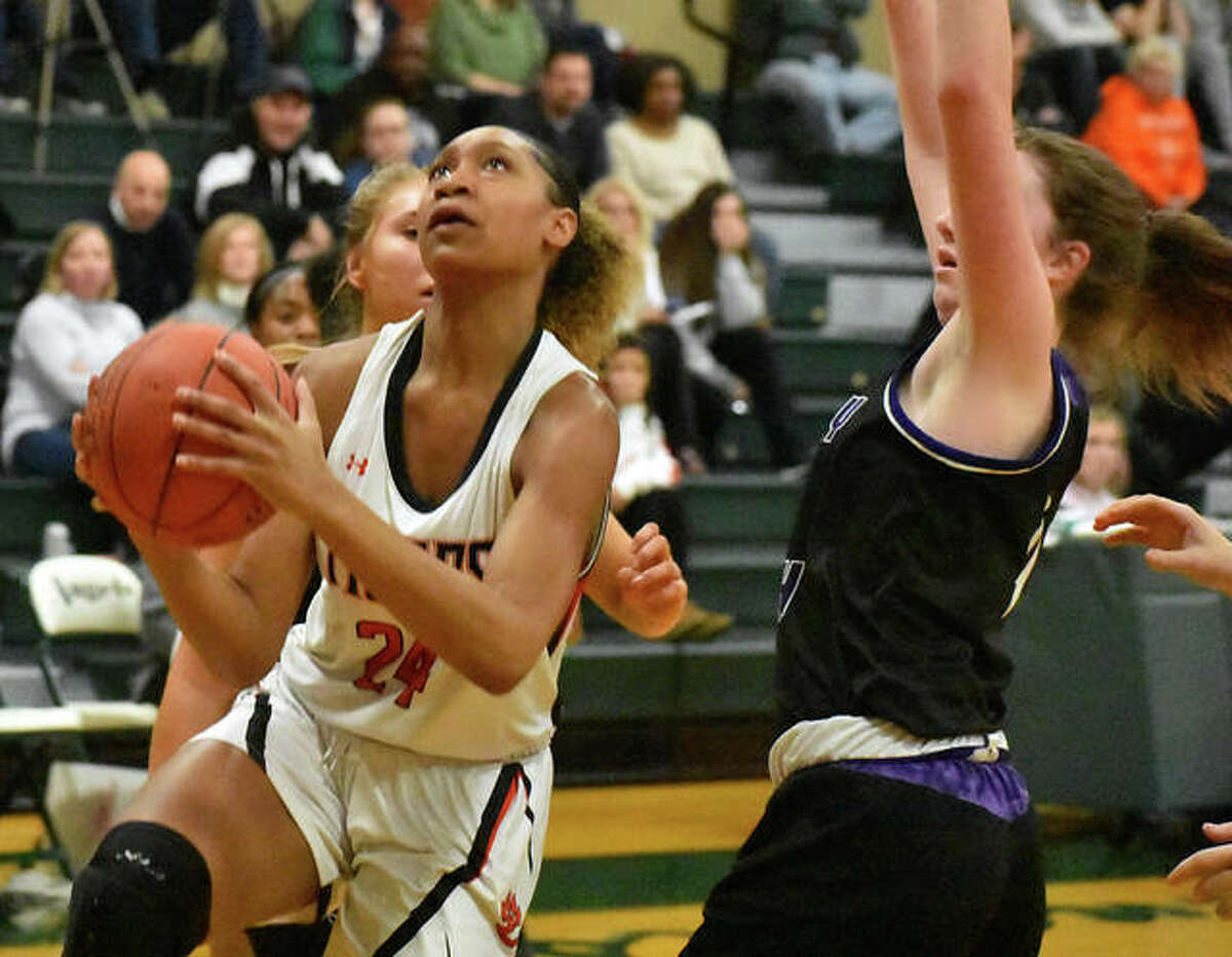 GIRLS BASKETBALL: Tigers start fast, cruise to win