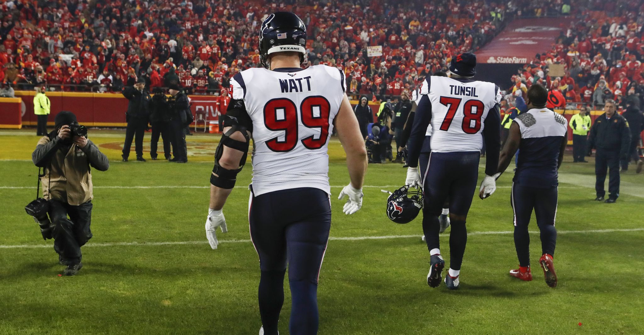 K.C. disaster piece: Texans collapse in playoff loss to Chiefs