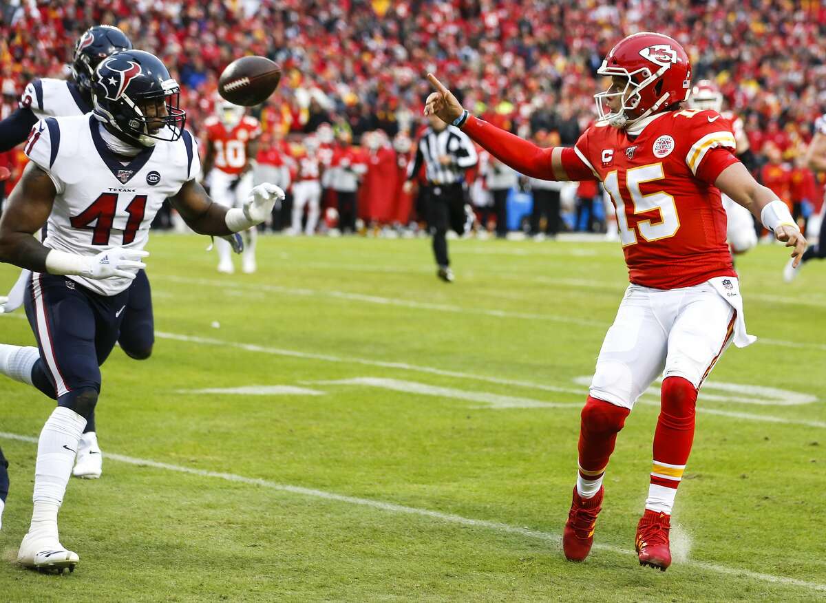 Patrick Mahomes kept the Texans' defense at arm's length during their playoff matchup. They'll get another shot at the Super Bowl MVP on Thursday night.