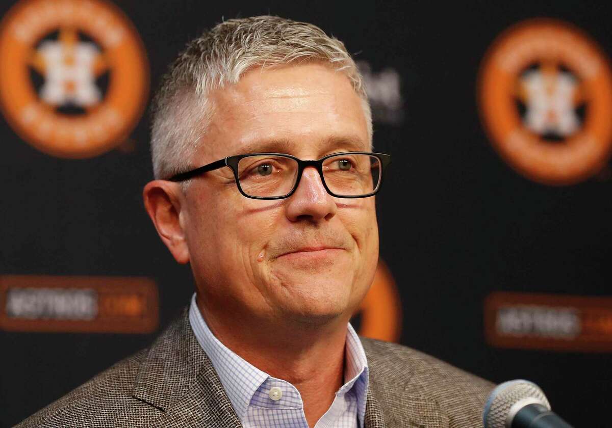 Houston Astros: Jeff Luhnow Hints at Some Roster Decisions