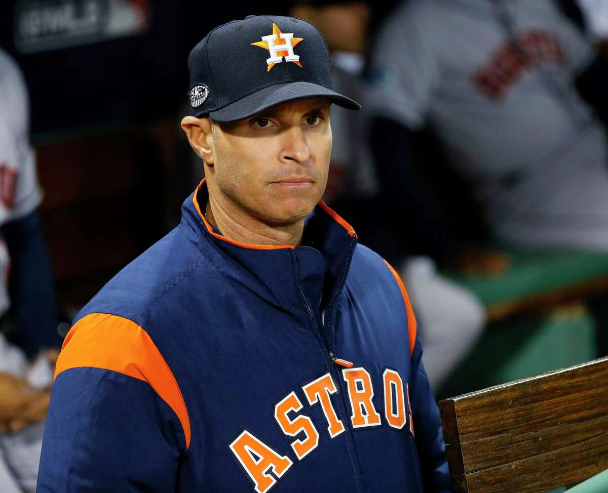 Astros bench coach Joe Espada was a managerial finalist for the Cubs and Giants this offseason.