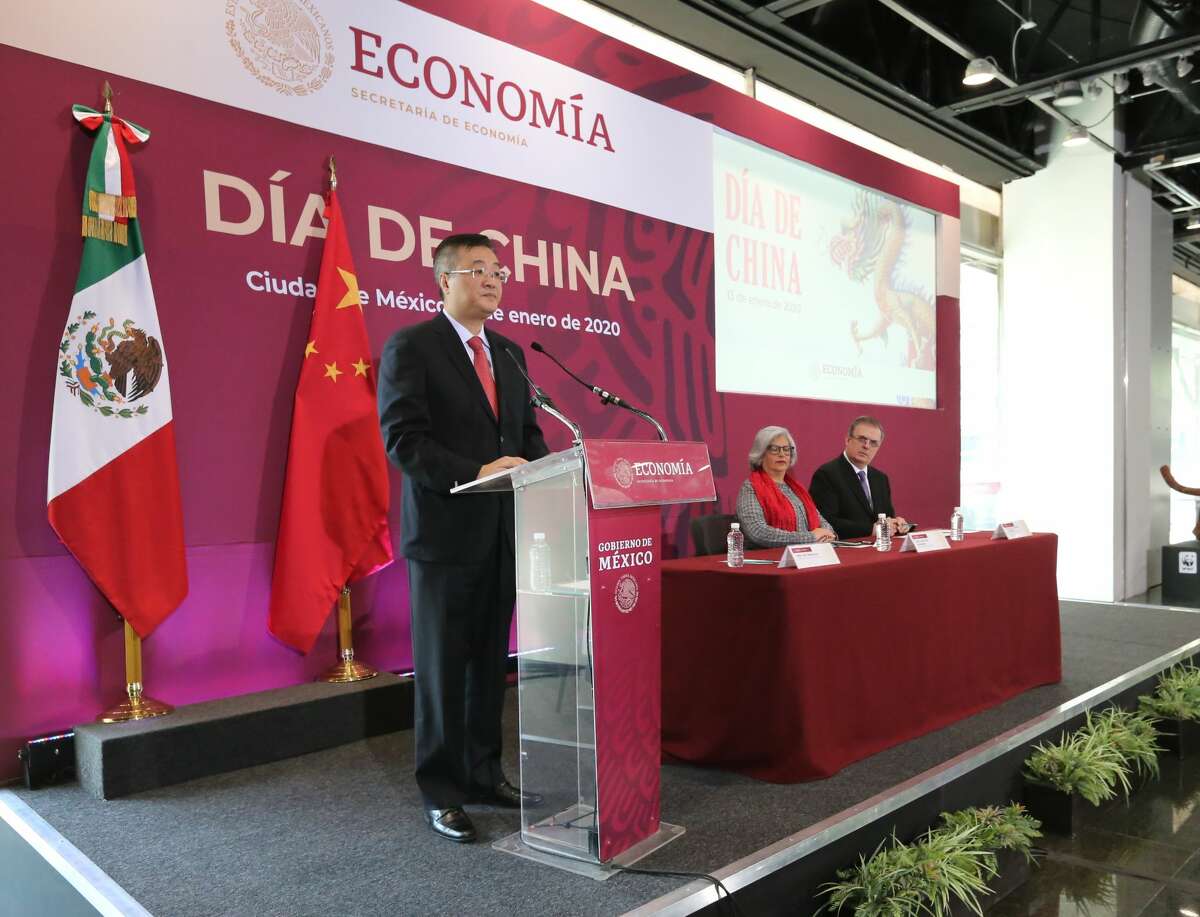 During a Monday morning event in Mexico City, China's ambassador to Mexico Zhu Qingqiao announced that the Bank of China and the Industrial and Commercial Bank of China, or IDBC, would invest $600 million into the Dos Bocas Refinery. 