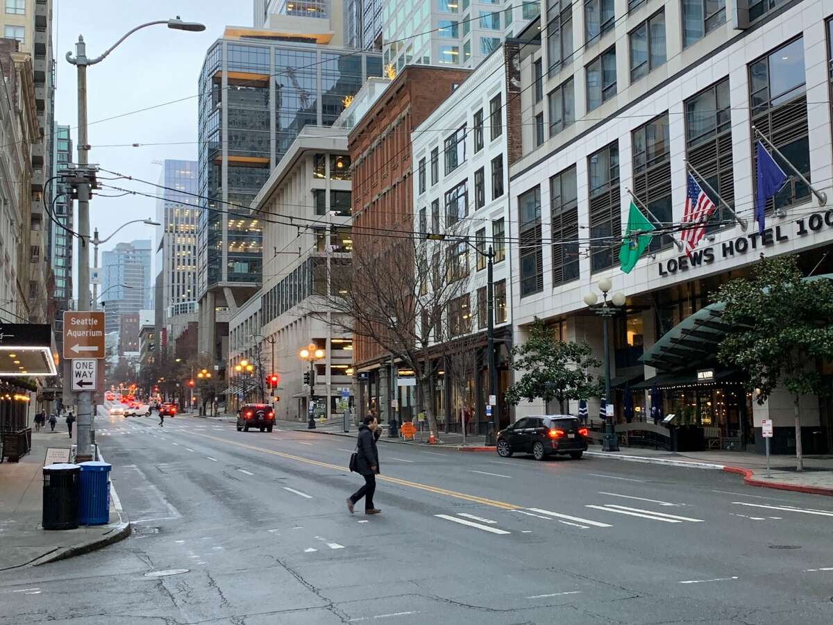 No new snow in Seattle, but Seattle Public Schools closed for icy road