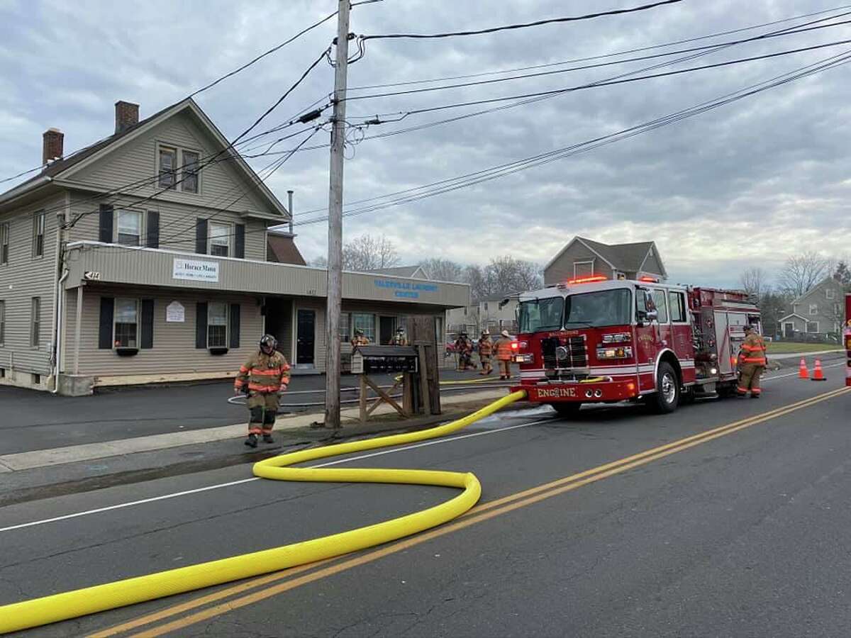 Wallingford laundromat fire quickly extinguished