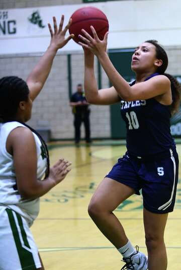 Gerig Leads Staples Past Norwalk For Signature Win