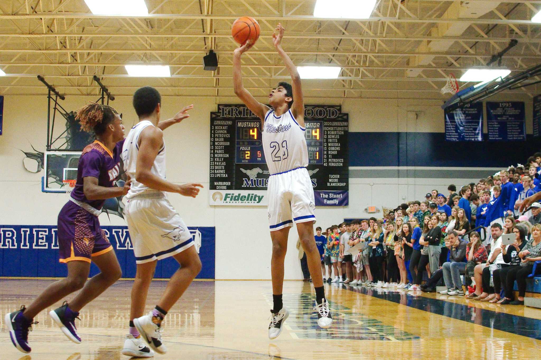 Boys Basketball Texas City Stuns Friendswood With Late 3 Pointer