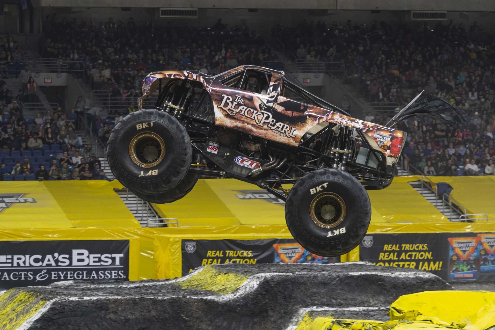 Black Pearl Monster Jam Truck